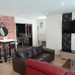 Escapade Montagnarde Pour La Famille Appartamento Saint-Jacques-des-Blats